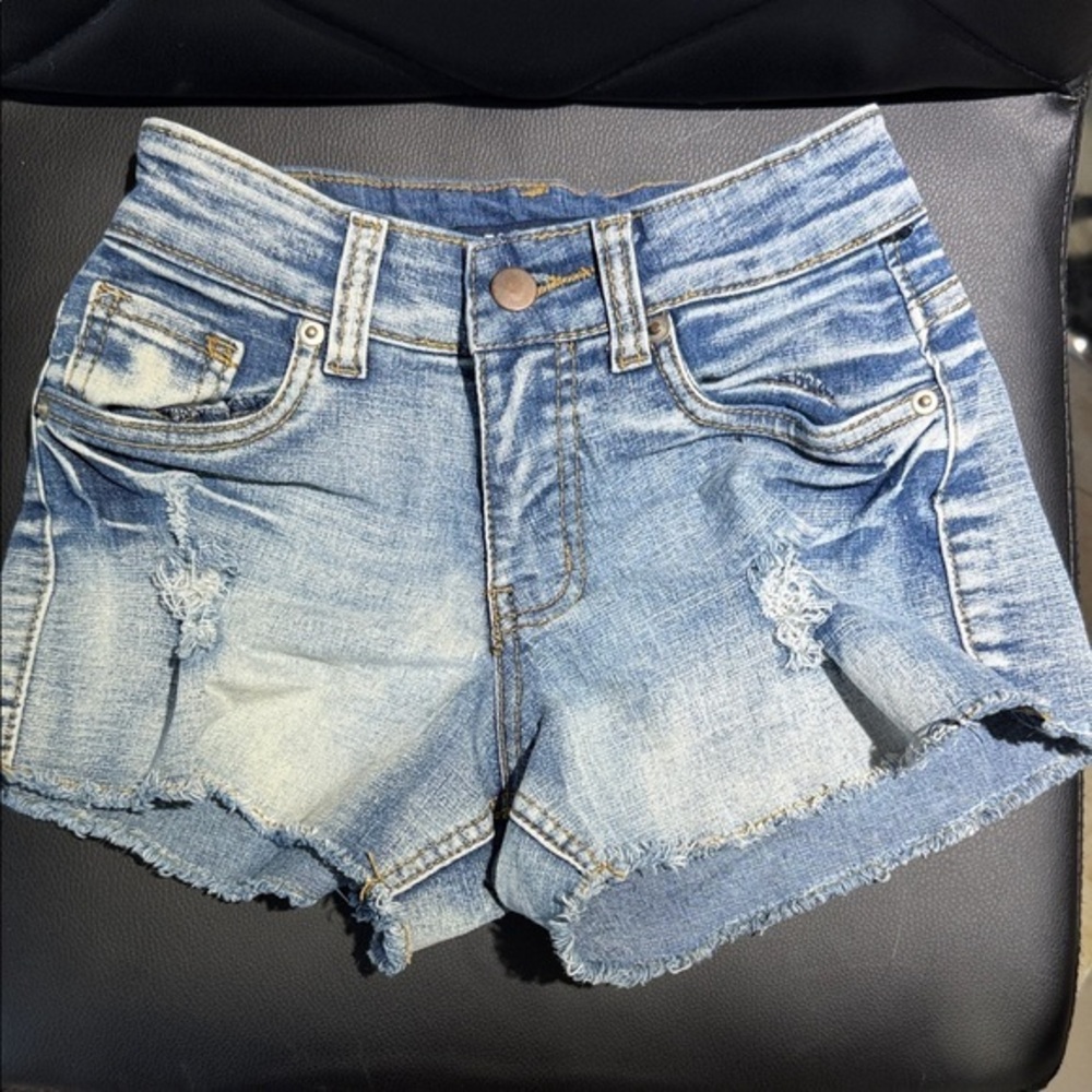 Escolour Los Angeles Denim Blue Women's Distressed Shorts